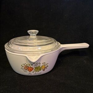 CorningWare La Sauge Saucepan With Spout & Lid. Spice of Life 2 1/2 Cup